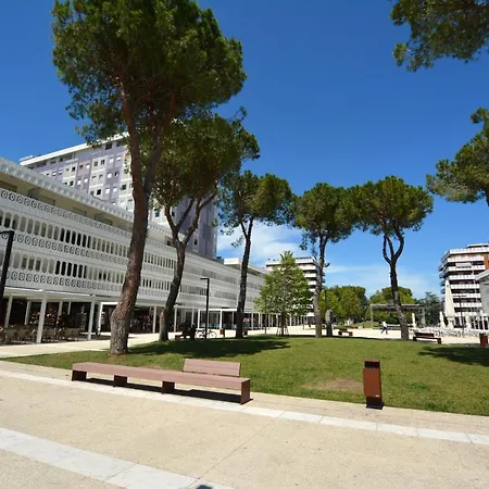 With Marvellous Sea View *