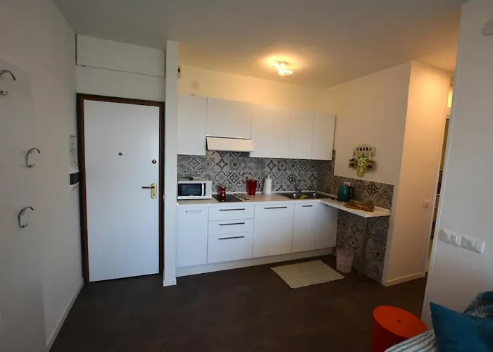 With Marvellous Sea View * Линьяно-Саббьядоро